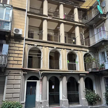 The Black And White House - Quadrilateral 公寓 都灵